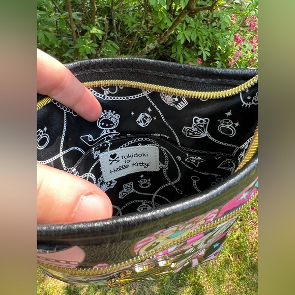 Tokidoki for hello kitty purse - Picture 8 of 8